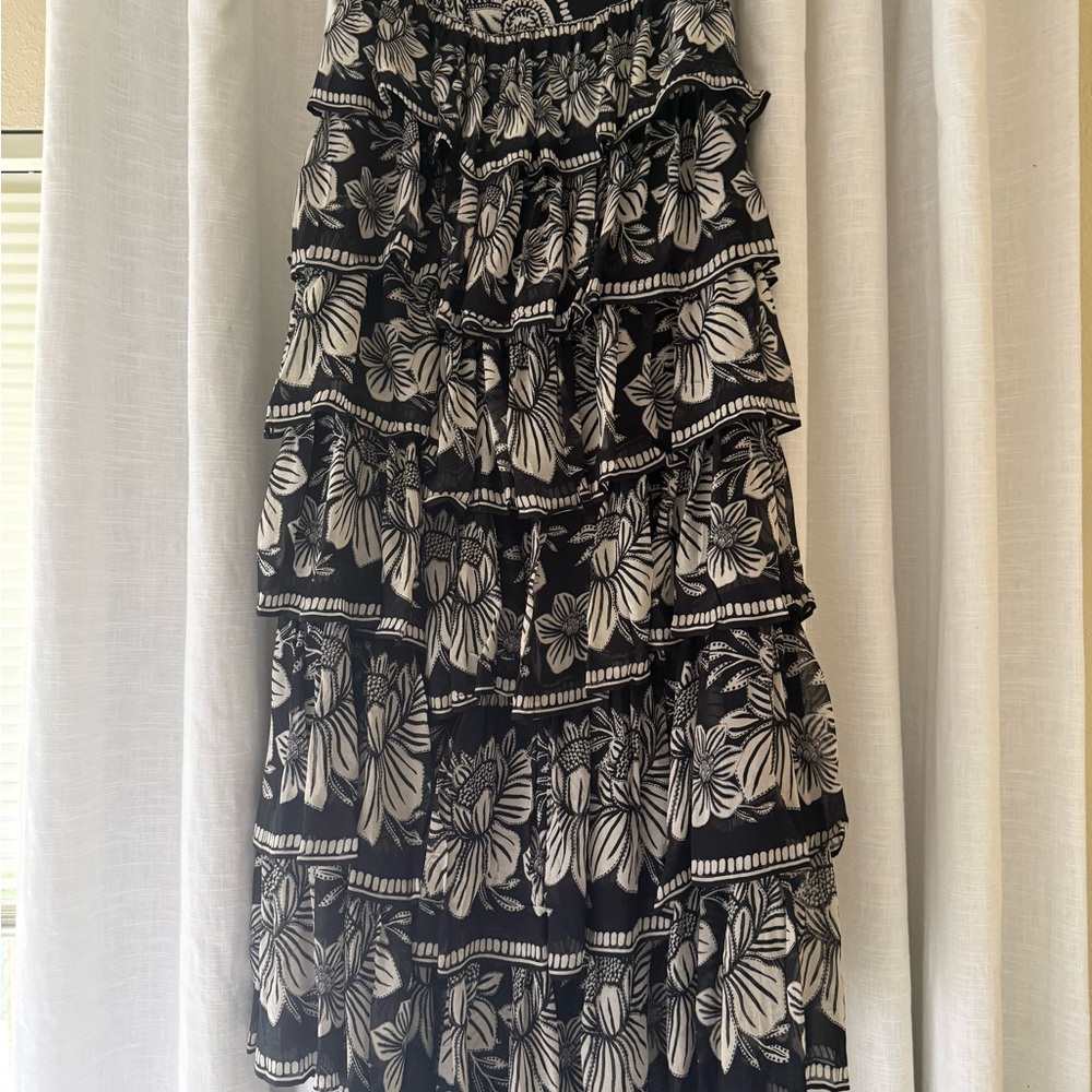 FARM Rio Black & White Floral Tiered Maxi Skirt